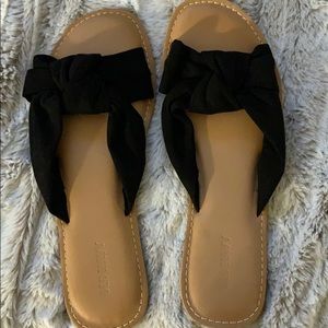 NWOT Old Navy Sandals SZ 7💕